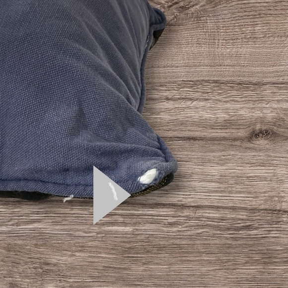 Travis Spencer Christmas Pillow Tapestry Teddy Bears..15” Length x 12” Height. - Picture 6 of 8